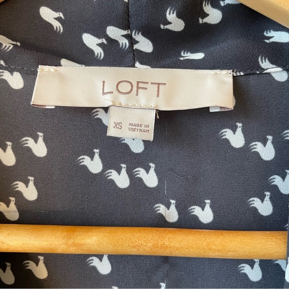 Loft Dress Blouse with Chickens! - Picture 7 of 10